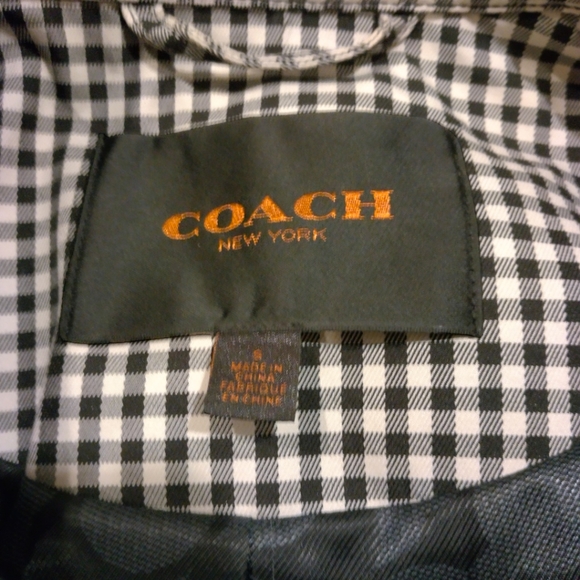 Authentic Coach Gingham Short Trench - Picture 11 of 12